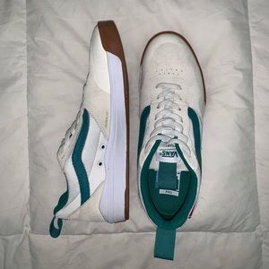 VANS ULTRARANGE PRO